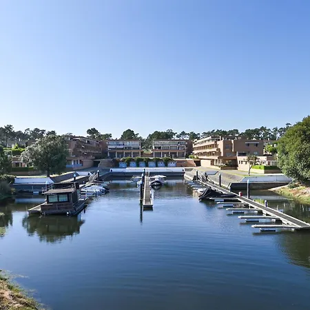 Barca Golf By Se Apartament *